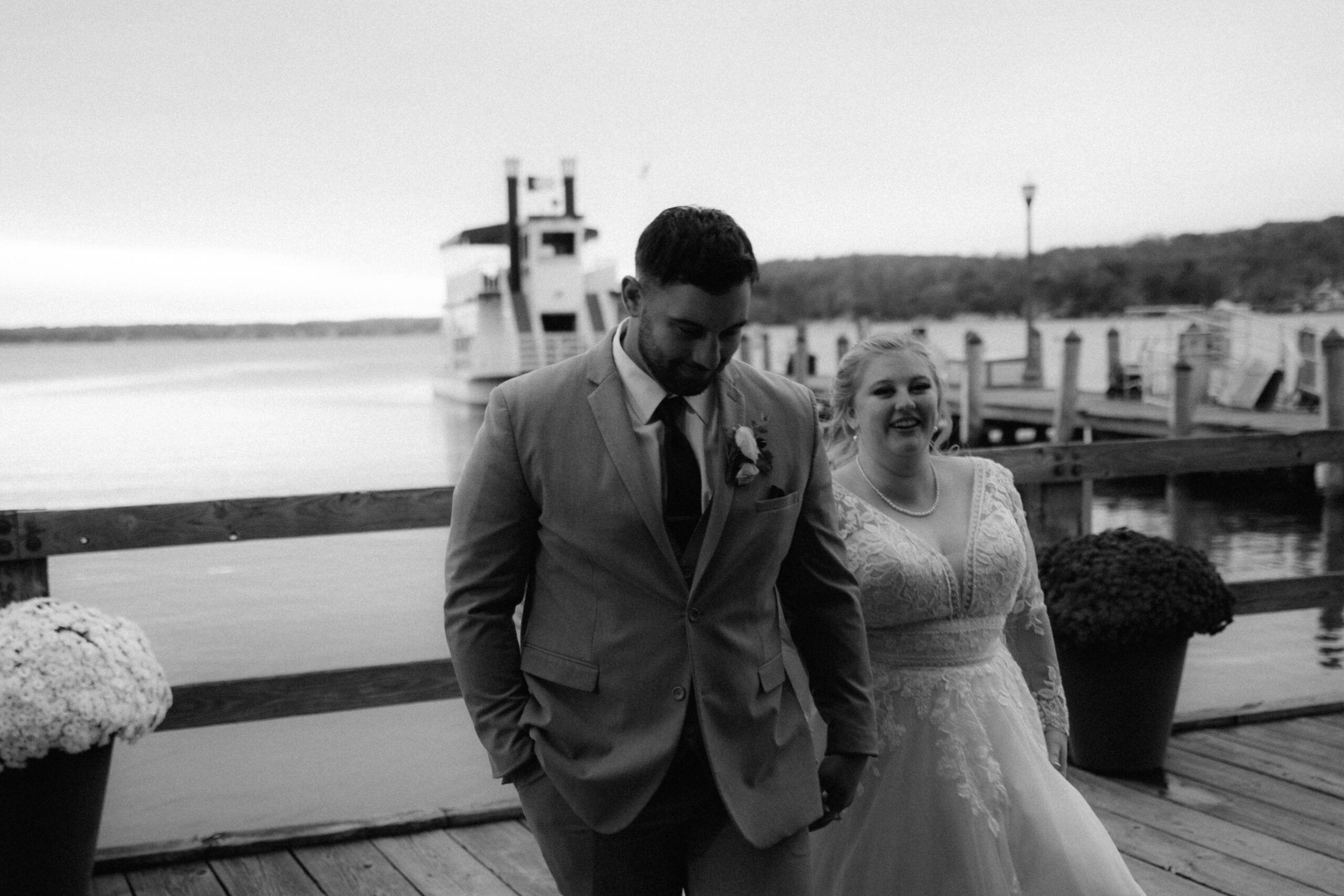 wedding planning tips bride and groom wedding photography documentary